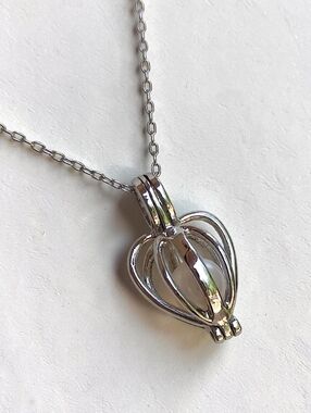 Sterling Silver Caged Pearl Pendant Necklace